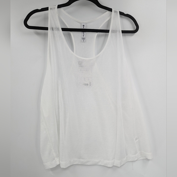 Athleta Tops - NWT ATHLETA Vapor Scoop Tank Top